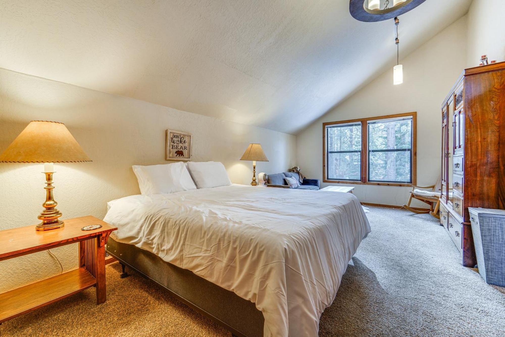 Family-Friendly Truckee Cabin In Tahoe Donner! Екстериор снимка